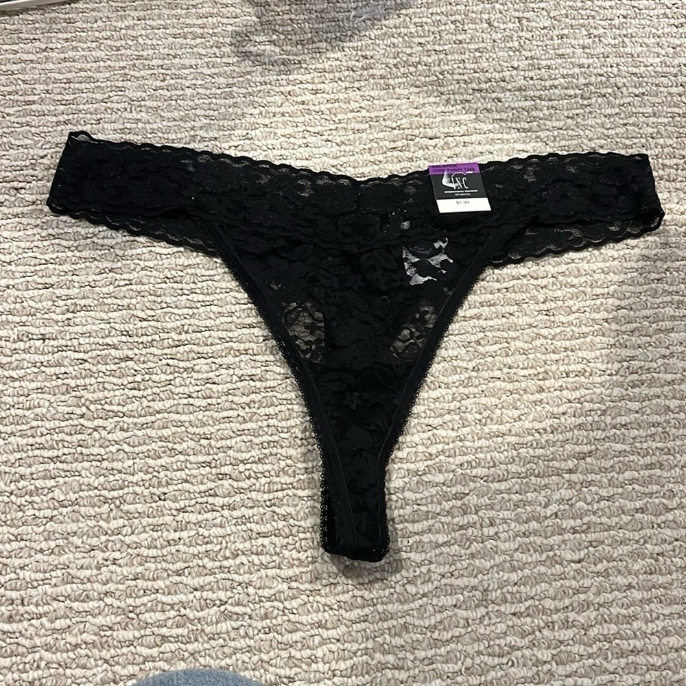International concepts black thong